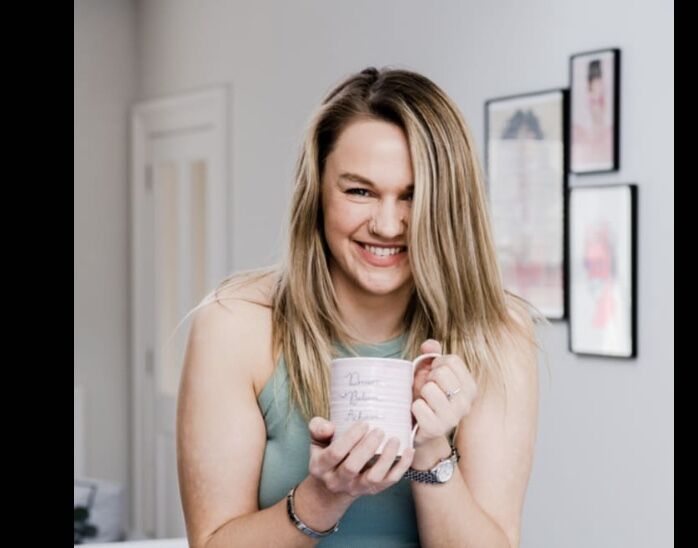 Mindful Eating: Techniques to Develop a Healthier Relationship with Food